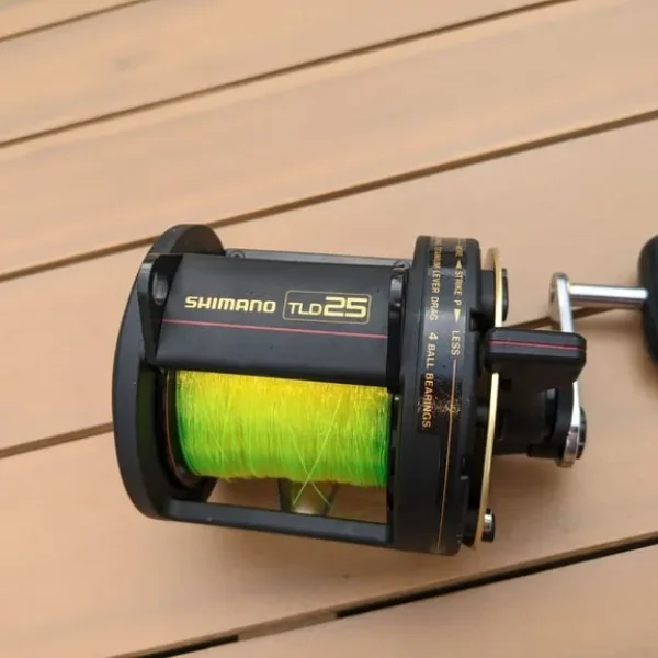 SHIMANO TLD 25 lever drag fishing reel