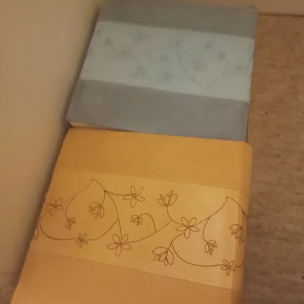 Faux suede photo albums 6 x 4 200 pics