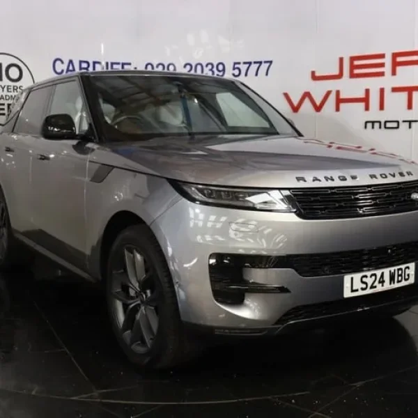 2024 Land Rover Range Rover Sport 3.0 D300 MHEV SE 5dr Auto 4WD with Panoramic Roof and Full Leather