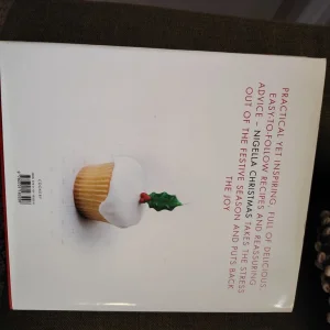 Nigella Lawson Christmas Cookbook - Image 2