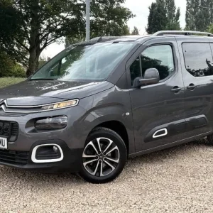 2018 Citroen Berlingo 1.5 BlueHDi Feel M 5dr MPV Diesel Manual - Image 5