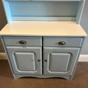 Welsh dresser upcycled in soothing blue with white top - Image 5