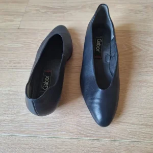 Gabor navy leather shoes