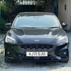 2022 Ford Focus 1.0 EcoBoost Hybrid ST-Line 5-door Hatchback - Image 2