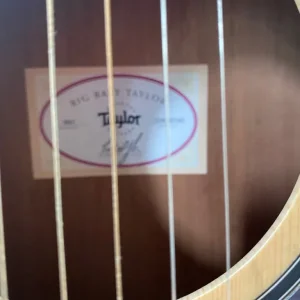 Guitar - Big Baby Taylor (BBT) - Image 2