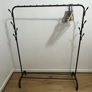 Clothes rack