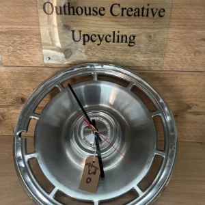 Chevrolet Hubcap Clock