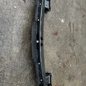 Rear Crash Bar 2023 Range Rover - Image 8