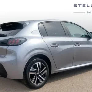 2023 Peugeot 208 1.2 PureTech Active Premium 5-door hatchback - Image 3