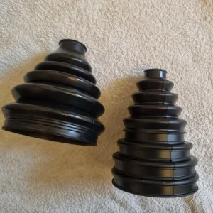 Car CV boots x2 - Image 3