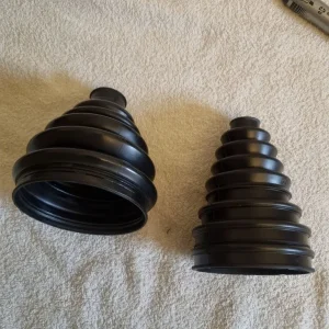 Car CV boots x2 - Image 5