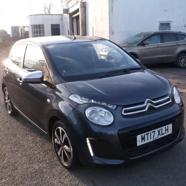 2017 Citroen C1 Puretech 1.2 Flair 5-door, metallic blue, 77k miles