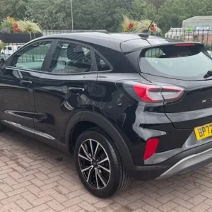 2023 Ford Puma 1.0T EcoBoost Hybrid SUV - Image 6