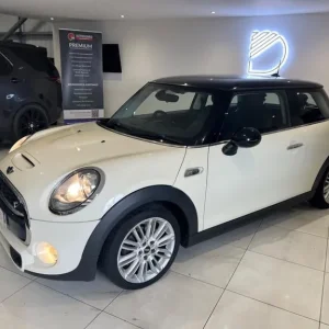 2014 MINI Hatch 2.0 Cooper S Euro 6 (s/s) 3dr HATCHBACK Petrol Manual - Image 7