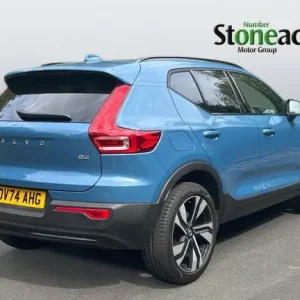 2024 Volvo XC40 2.0 B4P Plus Dark 5dr Auto Estate Petrol - Image 2
