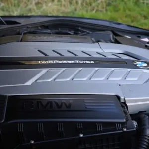 2022 BMW 7 Series PETROL Automatic - Image 3