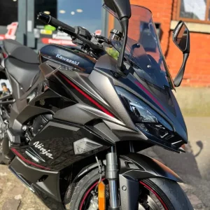 2025 Kawasaki Ninja 1100 SX SE Performance Tourer - Image 4