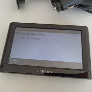 Garmin Nuvi52 GPS Satnav with UK and Ireland maps - Image 5
