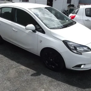 2016 Vauxhall Corsa 1.4 EcoFLEX SRi 5-door Hatchback Petrol Manual - Image 2
