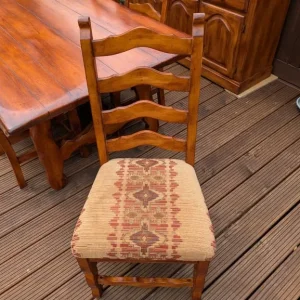 Solid wooden table with 6 chairs and sideboard - Image 2