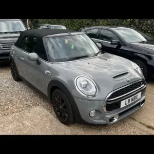 2017 Mini Convertible Manual - Image 2