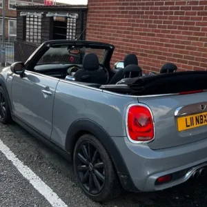 2017 Mini Convertible Manual - Image 3