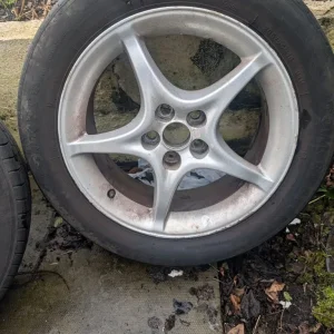 Set of 4 Toyota Prius and Celica 16 inch alloy wheels - Image 8