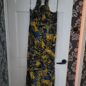 Long dress - Image 2