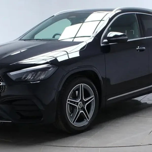 2023 Mercedes-Benz GLA 200 AMG Line Executive 5-door Hatchback