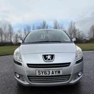 2013 Peugeot 5008 1.6 HDi 115 Active 5dr MPV Diesel Manual - Image 8