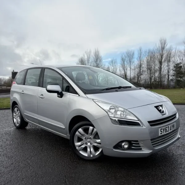 2013 Peugeot 5008 1.6 HDi 115 Active 5dr MPV Diesel Manual