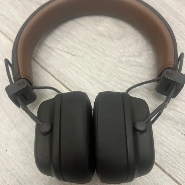 Marshall Major IV Wireless Headphones Brown