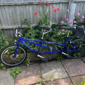 Tandem e-bike