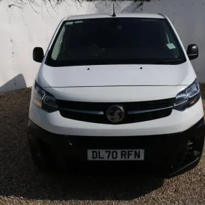 2020 Vauxhall Vivaro 1.5d Dynamic H1 Panel Van - Image 4