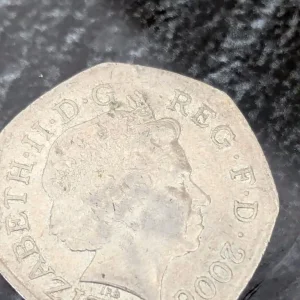 COMMEMORATIVE WORLD WAR II 50p WOUNDED SOLDIER - Image 2