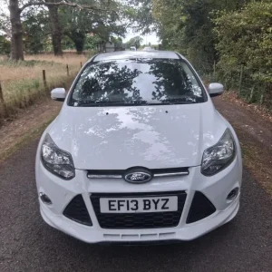 2013 Ford Focus 1.0 EcoBoost Zetec S 5-door hatchback - Image 3