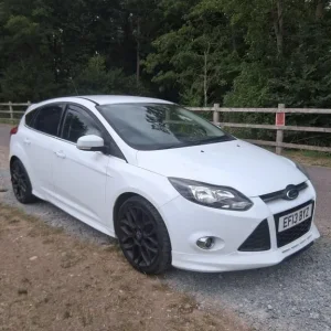 2013 Ford Focus 1.0 EcoBoost Zetec S 5-door hatchback - Image 7