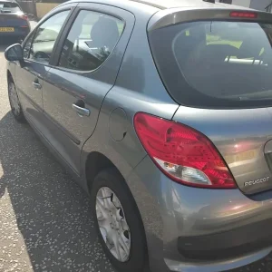 Peugeot 207 Hatchback 2009 Manual 1.36L 5-door - Image 4