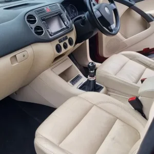 2009 Volkswagen Tiguan Estate, manual, 1968cc, 5-door - Image 5