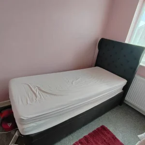 Single bed with storage