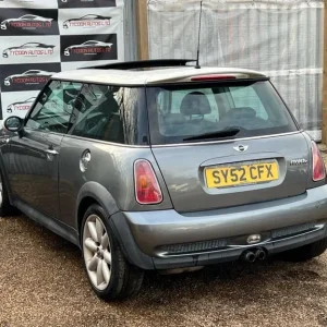 2002 MINI Cooper S 1.6 Manual Hatchback - Image 4