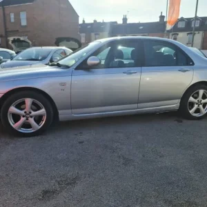 2004 Rover 75 2.5 V6 SE 4-door Automatic Saloon - Image 5