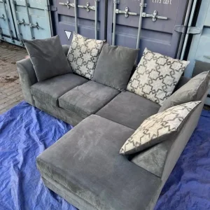 Grey sofa 🛋️ - Image 2
