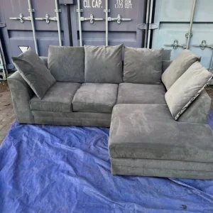 Grey sofa 🛋️ - Image 3