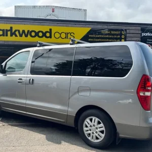 2017 Hyundai i800 2.5 CRDi SE 5dr MPV - Image 5