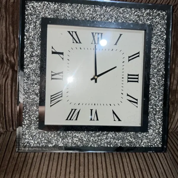 DIAMOND CLOCK