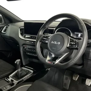 2022 Kia Proceed 1.5 T-GDI GT-Line Shooting Brake 5-door Petrol Manual - Image 7