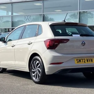 2023 Volkswagen Polo 1.0 TSI Life 5-door hatchback - Image 3