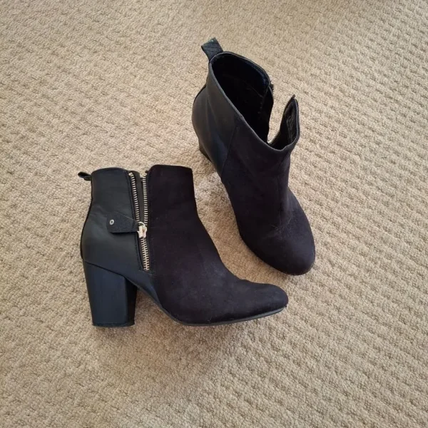 Womens Boots