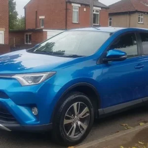 2016 Toyota RAV4 Business Edition 2.0 D-4D in blue - Image 3